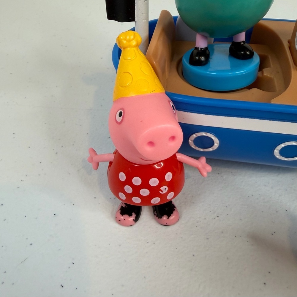 Peppa Pig Boat Playset Figures Daddy Pig Peppa Zoe Zebra Danny Dog Kids Toy Lot - Picture 3 of 5